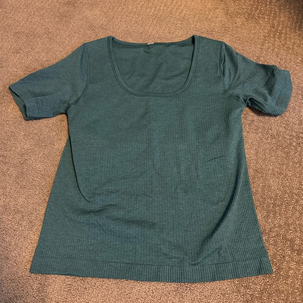 Lululemon Ebb to Street Short Sleeve Top Size 10